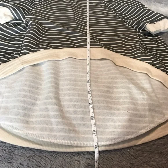 NWT Dog Hoodie - Picture 12 of 14